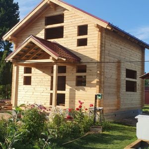 Дачный дом с мансардой 6х6 из профилированного бруса 150х150